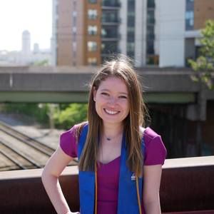 Meet your Posher, Leanna